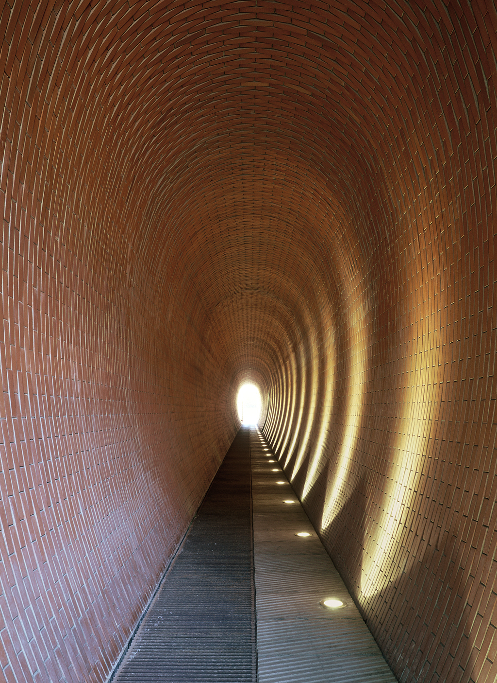 Cesta Jelením příkopem na Pražském hradě