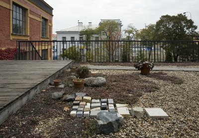 Rekonstrukce haly v bývalé továrně Adolfa R. Pleskota na projekční ateliér v Praze-Holešovicích