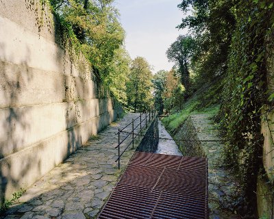 Cesta Jelením příkopem na Pražském hradě