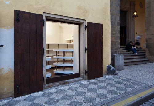 Knihkupectví Oliva, Klášter Dominikánů Praha 1