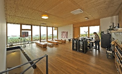 Sonberk a.s., vinařský dům v Popicích