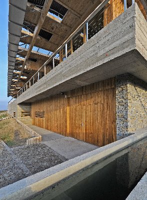 Sonberk a.s., vinařský dům v Popicích