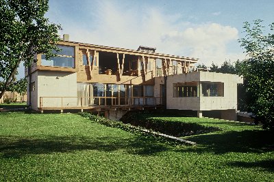  Na prodej je vila po Petru Kellnerovi od slavného architekta. Nahlédněte dovnitř    