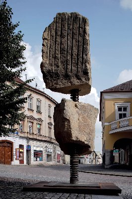 Aleš Veselý v prostorách Josefa Pleskota, Litomyšl